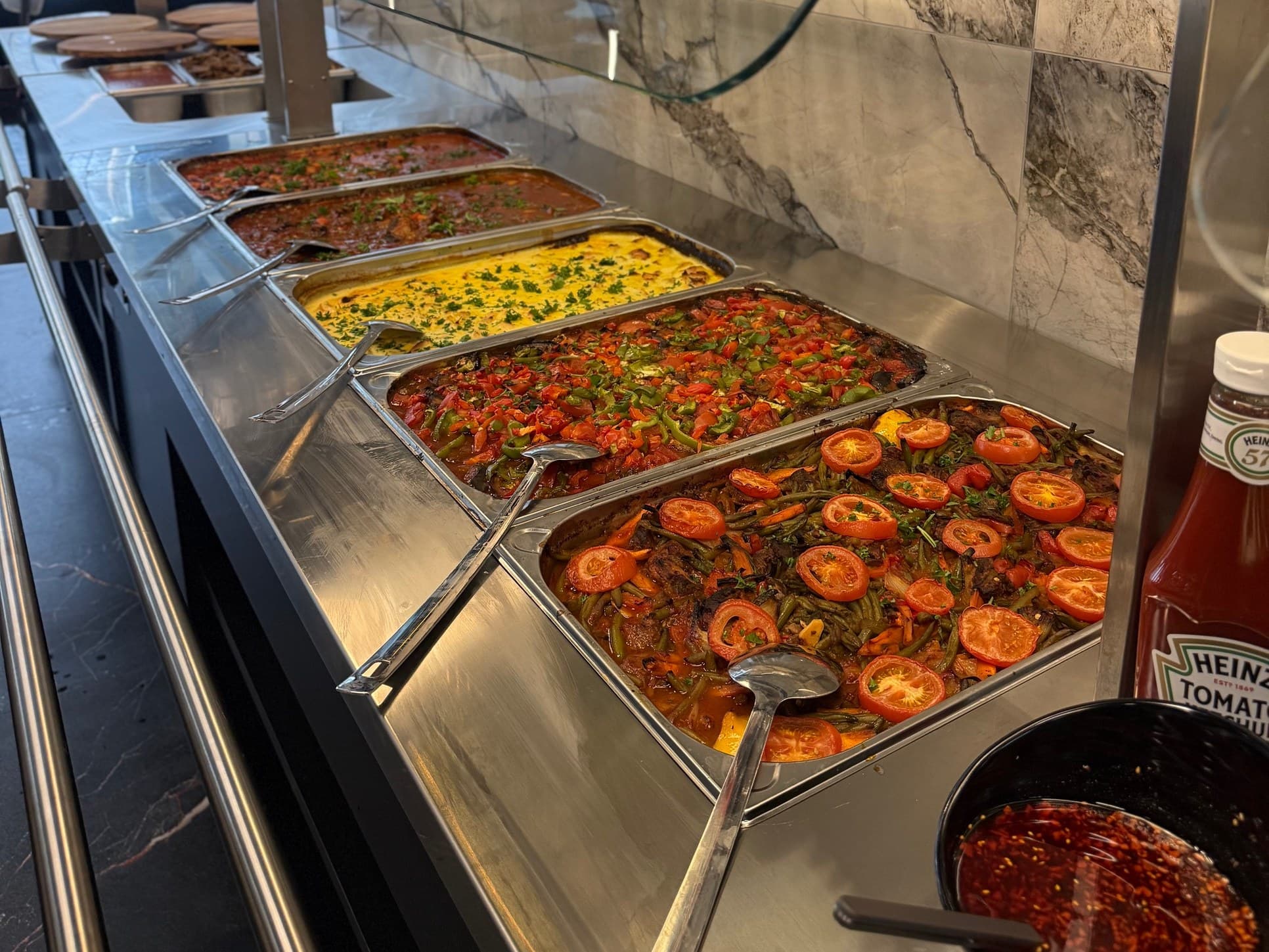 Arkilounas – Lioran lounasbuffet